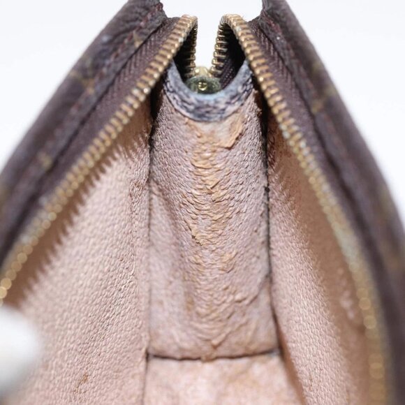 LOUIS VUITTON Monogram Poche Toilette 15 Pouch - Picture 15 of 16